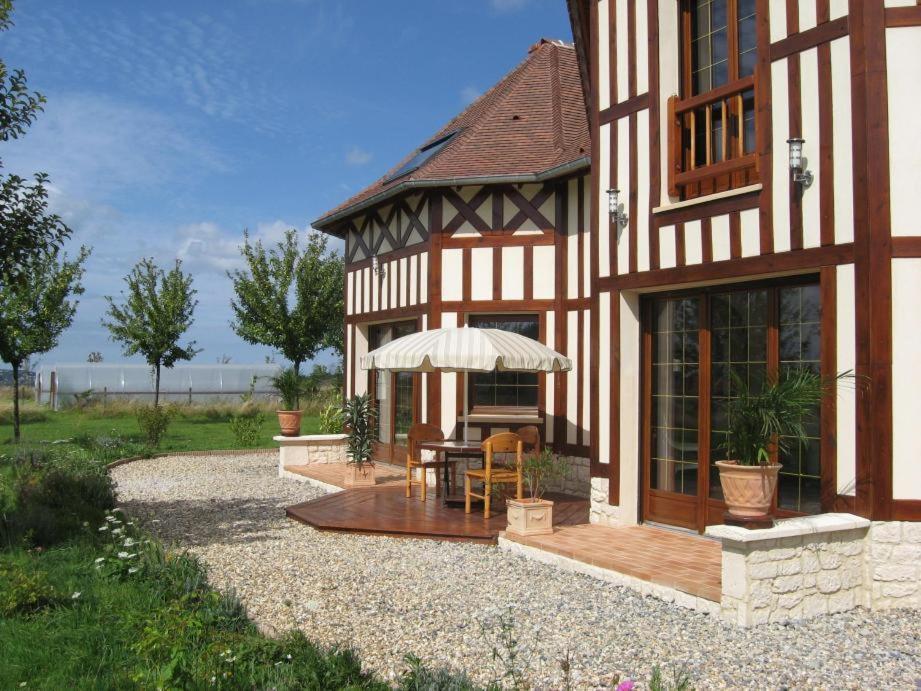 Le Mont D'Auge Bed & Breakfast Canapville  Luaran gambar