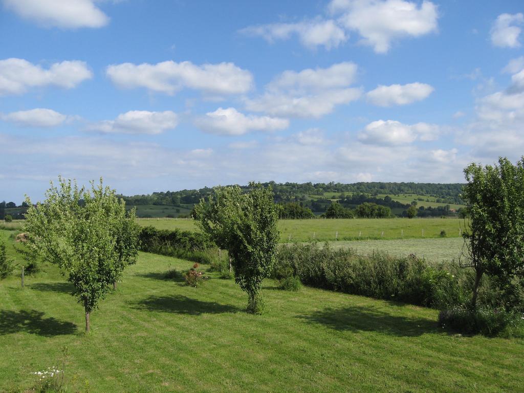 Le Mont D'Auge Bed & Breakfast Canapville  Luaran gambar