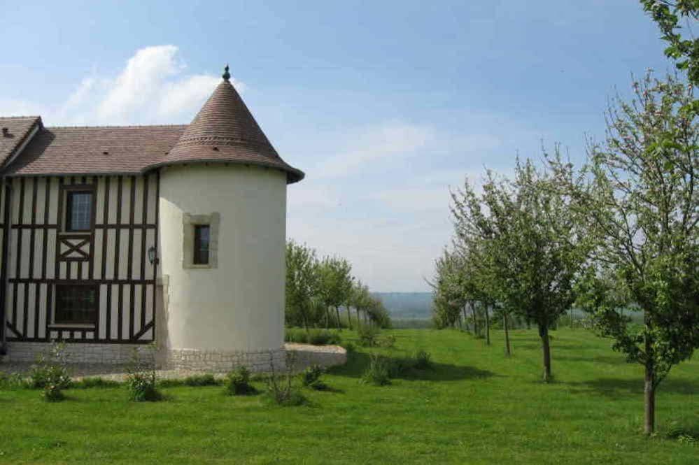 Le Mont D'Auge Bed & Breakfast Canapville  Luaran gambar