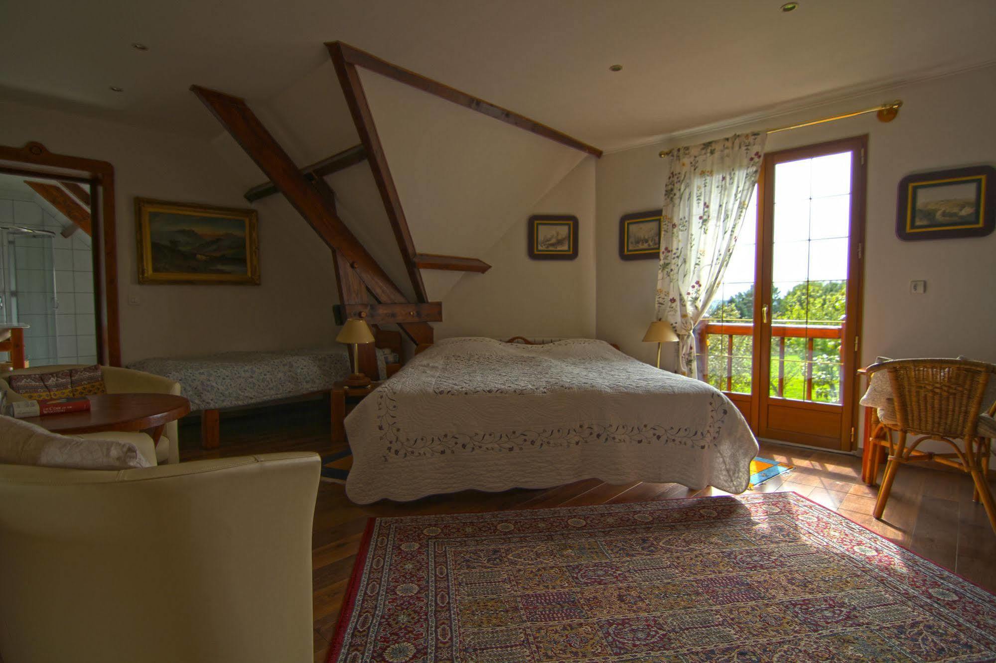 Le Mont D'Auge Bed & Breakfast Canapville  Luaran gambar