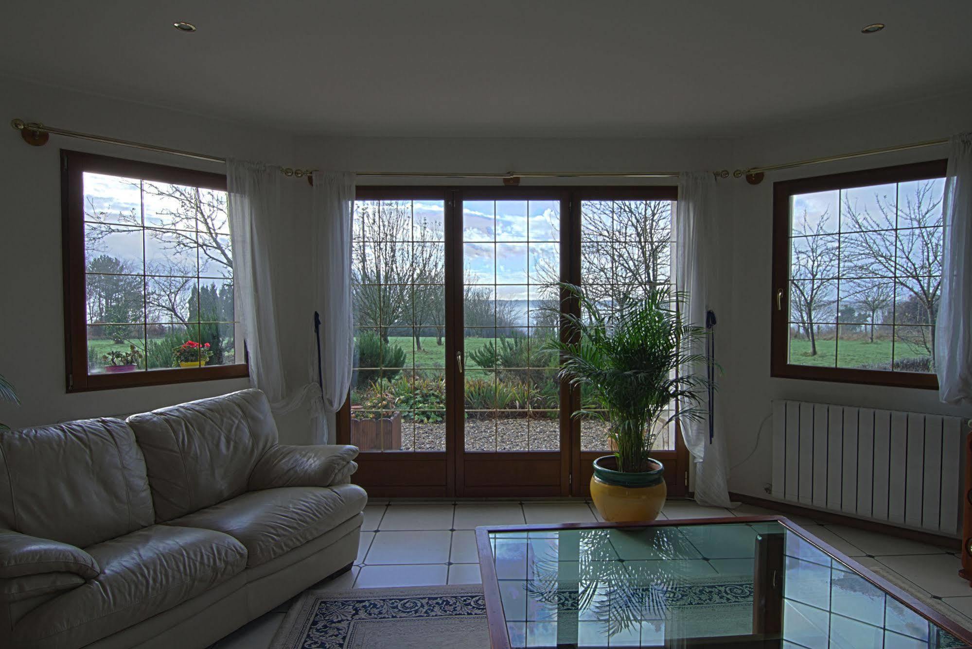 Le Mont D'Auge Bed & Breakfast Canapville  Luaran gambar