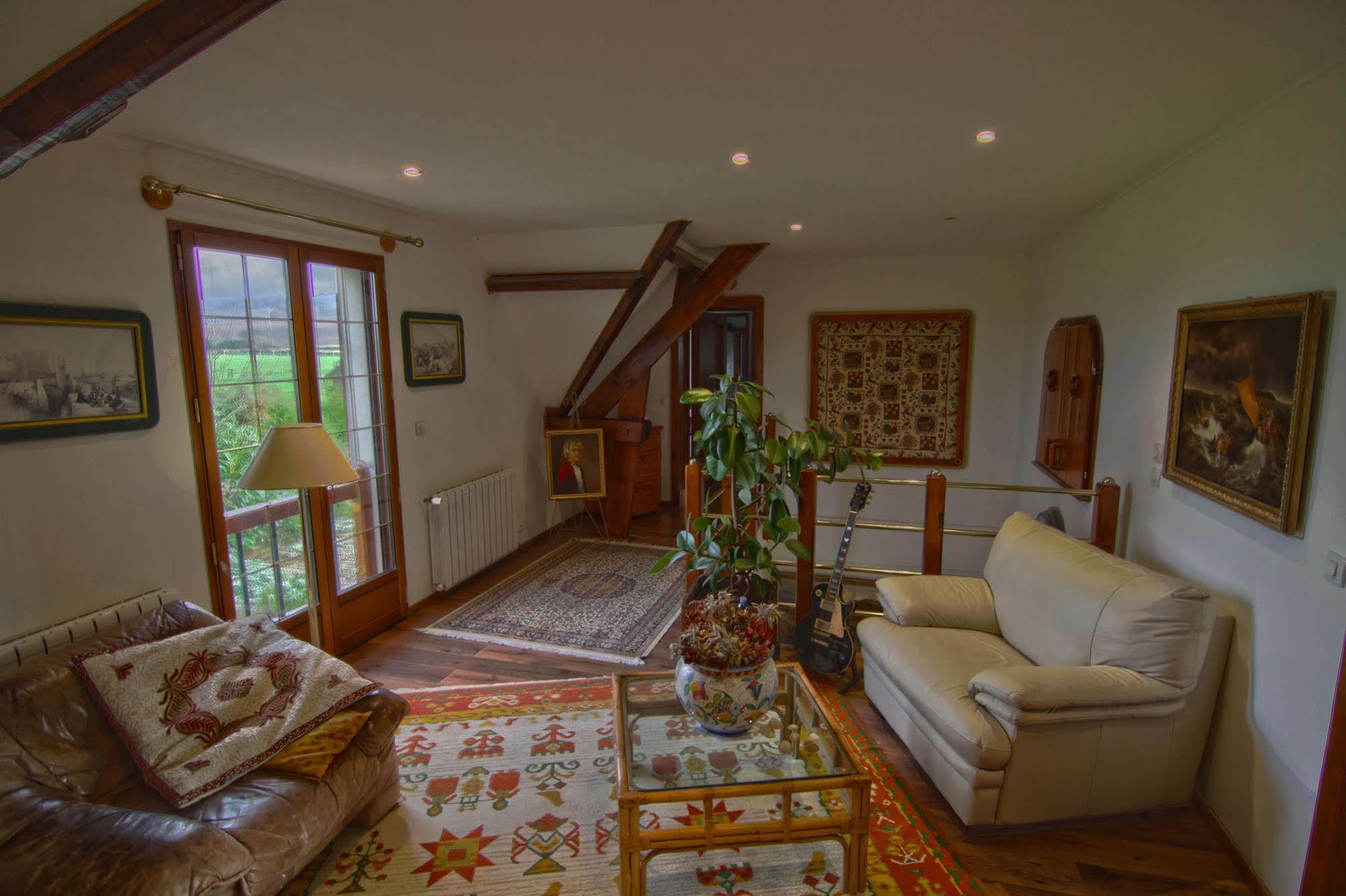 Le Mont D'Auge Bed & Breakfast Canapville  Luaran gambar